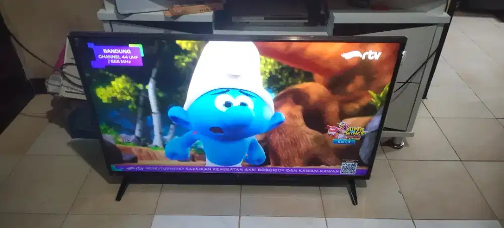 LG Smart Tv Ultra HD 4K 43 INCHI mulus