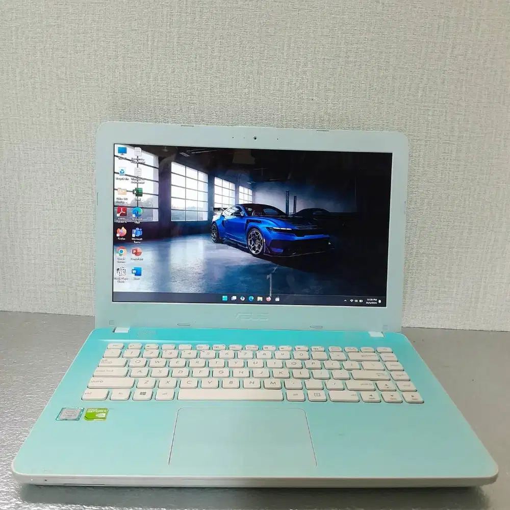 Asus X441UV Core i3-6006U Ram 8gb ssd 256gb nvidia 920mx 2gb