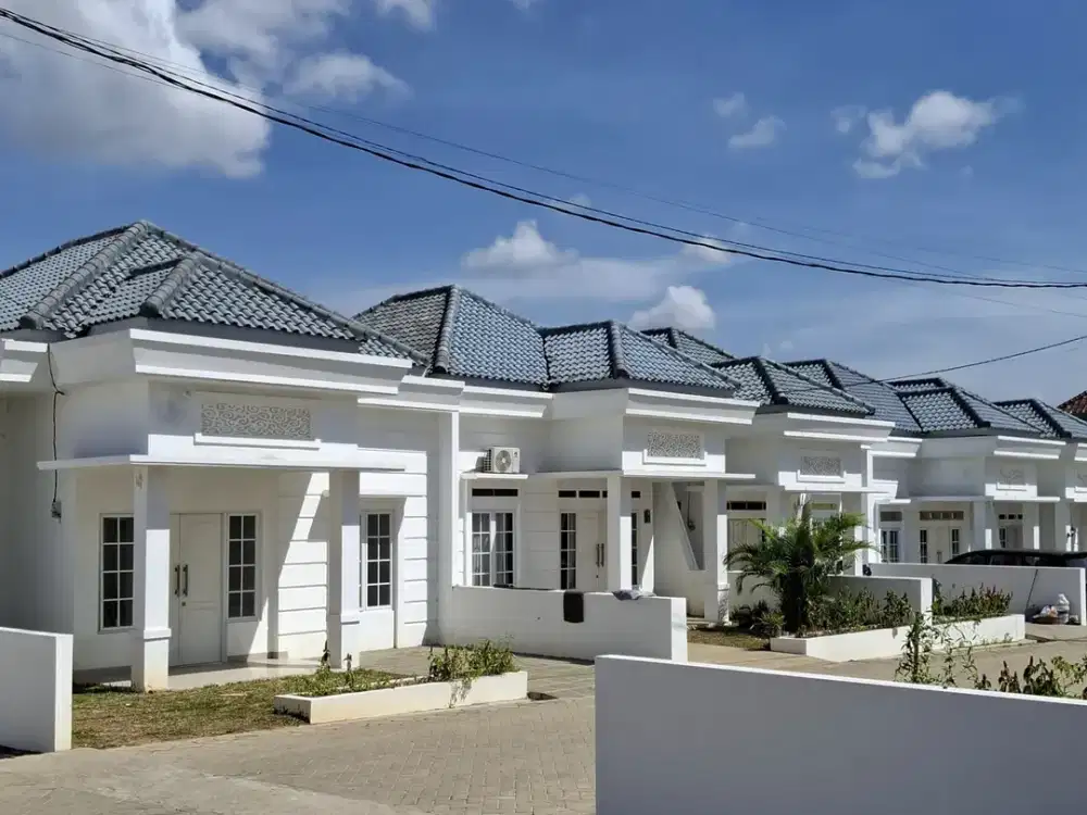 RUMAH CLUSTER MEWAH ONE GATE