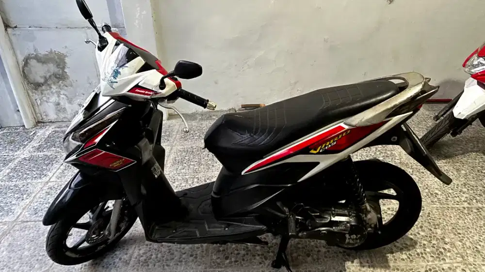 DIJUAL MOTOR MATIC HONDA VARIO CBS 110cc