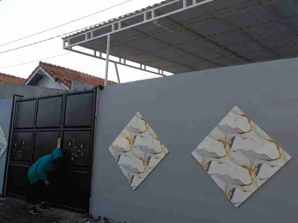 jual rumah baru harga di bawah pasar  bonus furnitur shofa ,kulkas di gunung Gedangan - Magersari - Mojokerto