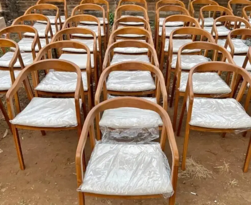 Kursi makan. Kursi cafe