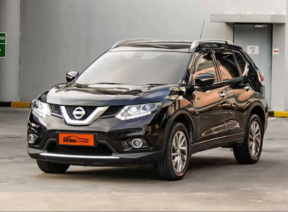 Dp 10 Jt - NISSAN XTRAIL 2.5 AT 2017 Matic