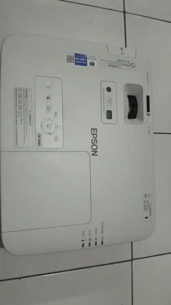 EPSON EB2065 HDMI XGA Normal terang dan Bening