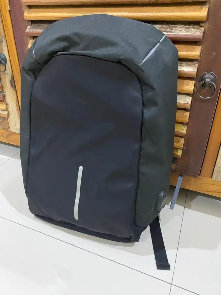 Backpack w/ usb port
