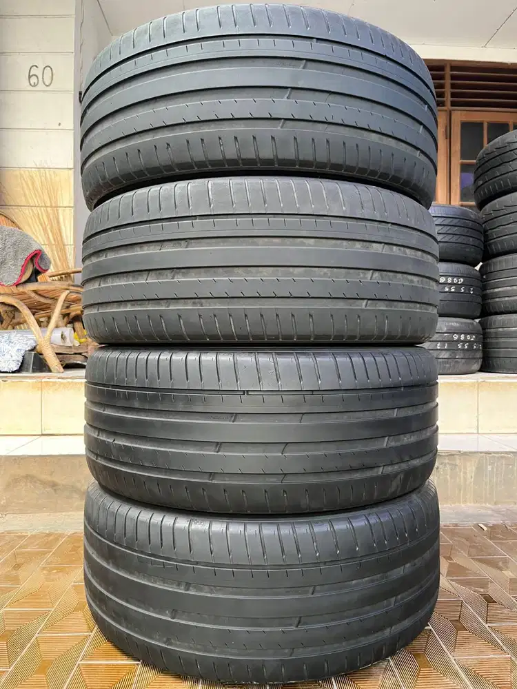 Ban Michelin Pilot Sport EV 255 45 r20 4Pcs