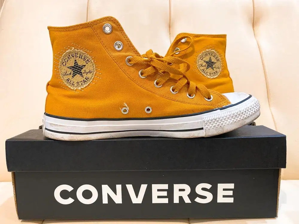 Like New Sneakers Converse Size 45