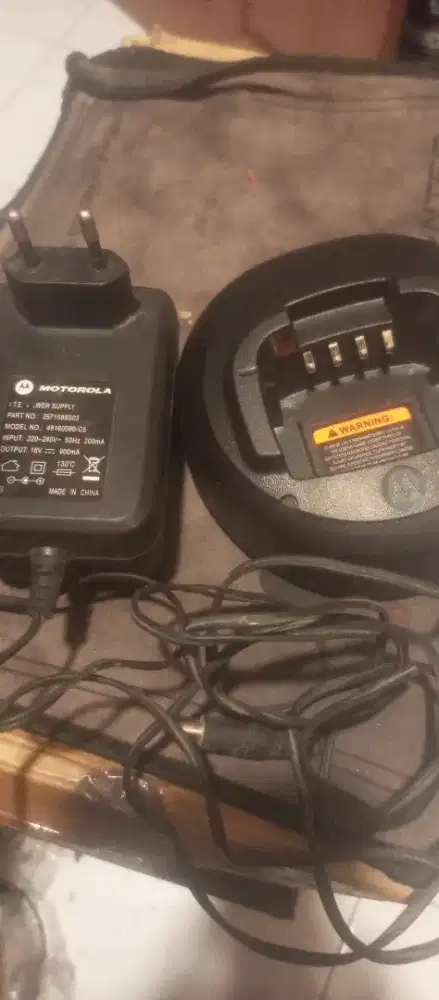 Charger HT Motorola CP1660 New