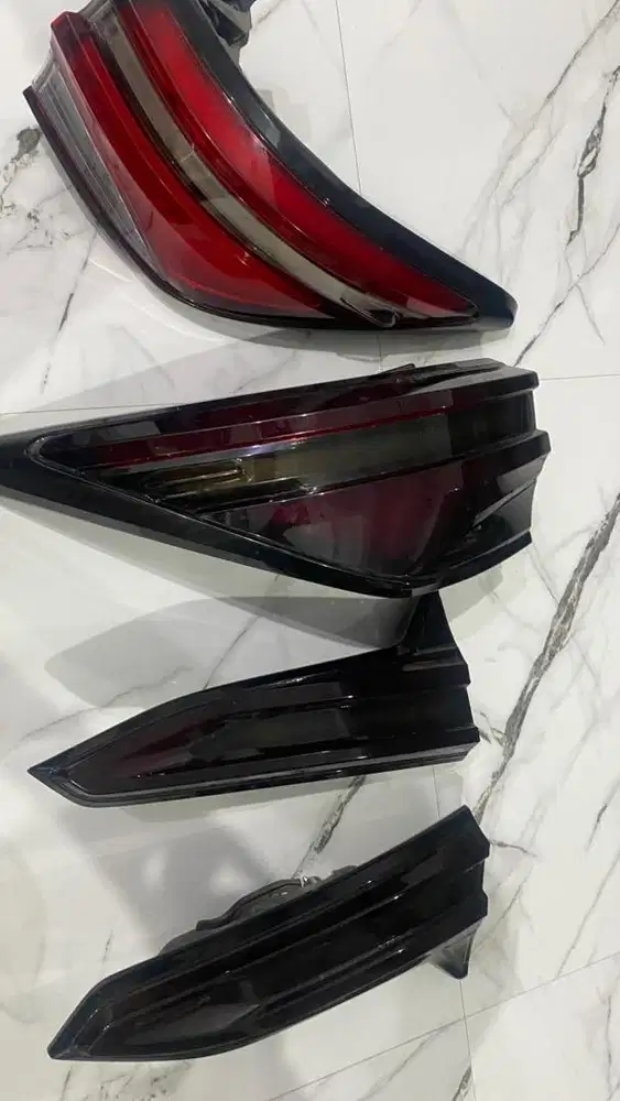 Lampu Belakang Fortuner Original TRD Sportivo 2021 Original Copotan