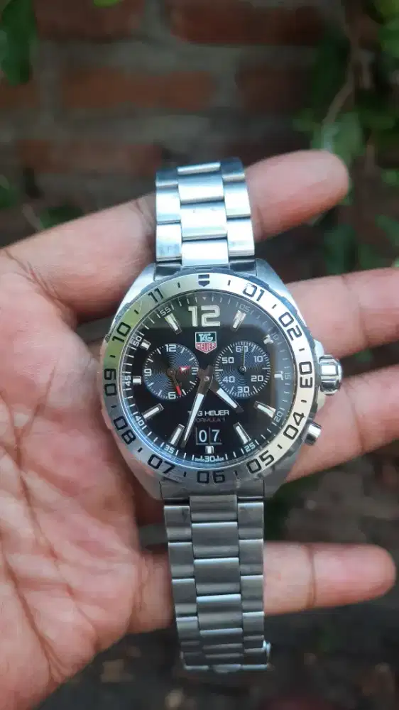 Jam tangan mewah tag heuer alarm waz111a