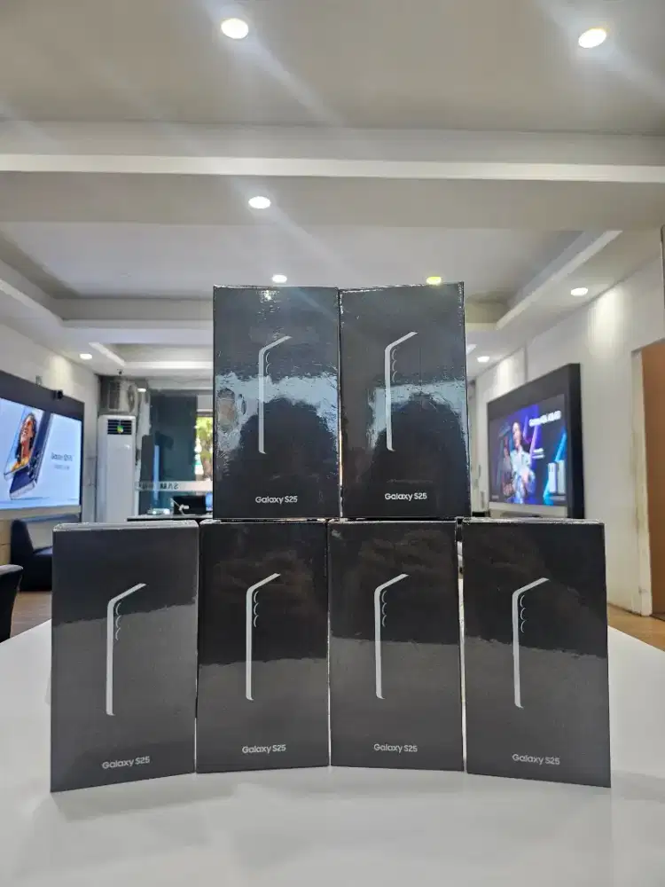 NEW SAMSUNG GALAXY S25 12/256 GB DISKON 4 JT GARANSI RESMI SEIN