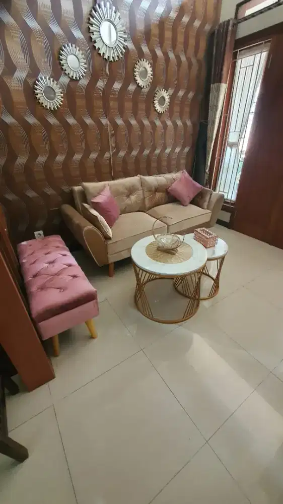 Sofa ruang tamu minimalis kondisi seperti baru