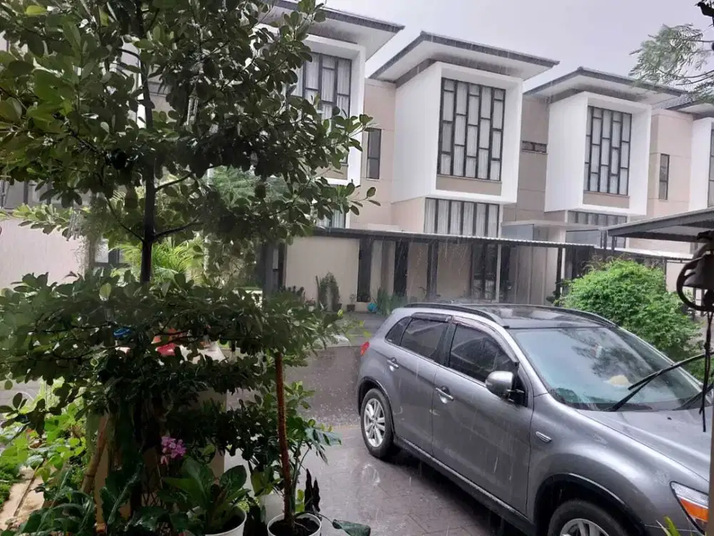 Rumah 3 lantai di Cluster Semayang , Full Furnished Di Cakung