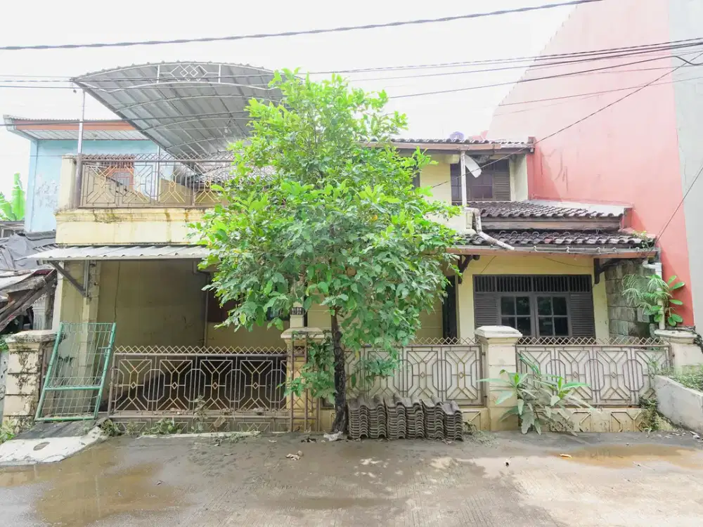 Rumah Terawat 15 Menit ke Stasiun LRT Cikunir 1 Bebas Banjir J-31662