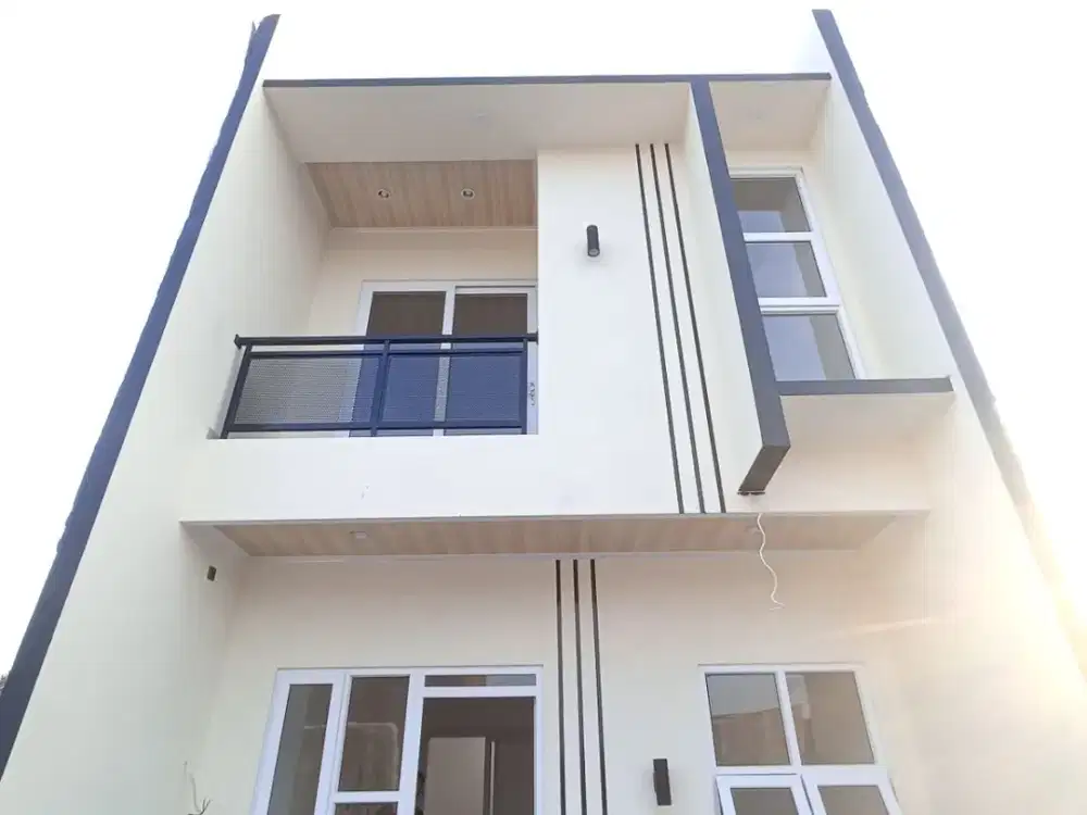 Rumah Baru 2 Lantai tanpa DP hanya 15 Menit ke Stasiun Sudimara