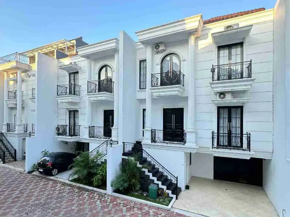 Dijual Rumah Bagus Siap Huni di Puri Kencana Jagakarsa