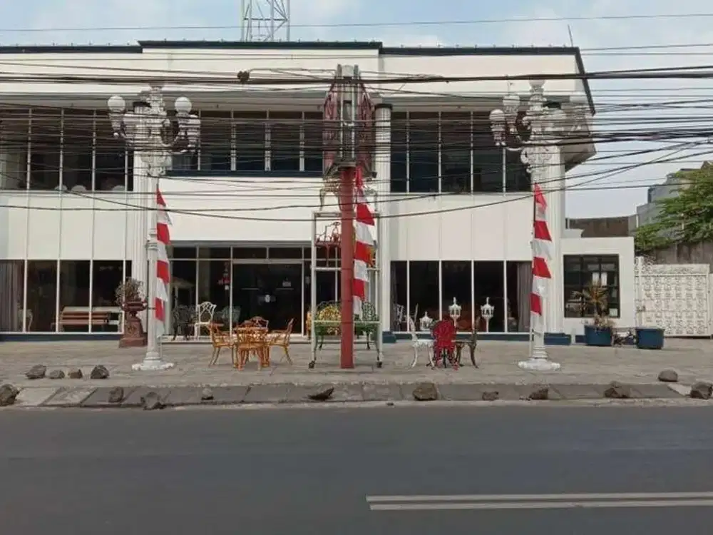 Gedung Dijual di Radio Dalam Luas 1700m