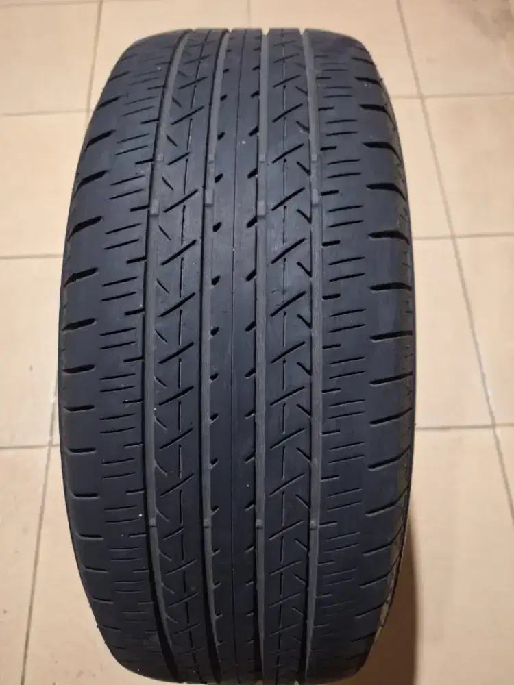 Band Bridgestone turanza 215/55 r17 tubeless