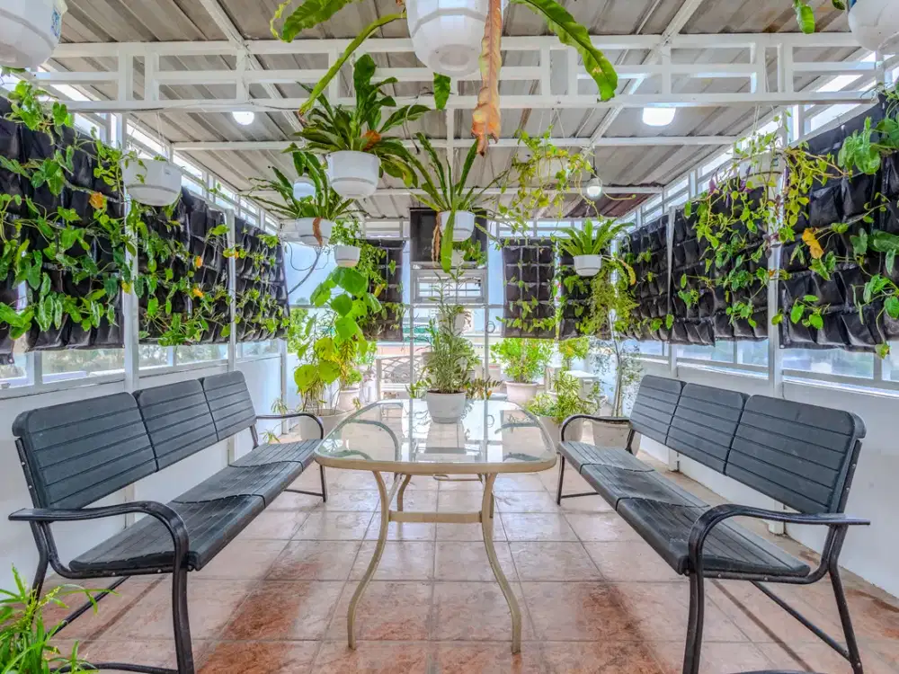 Kosan terjangkau dengan rooftop esteik