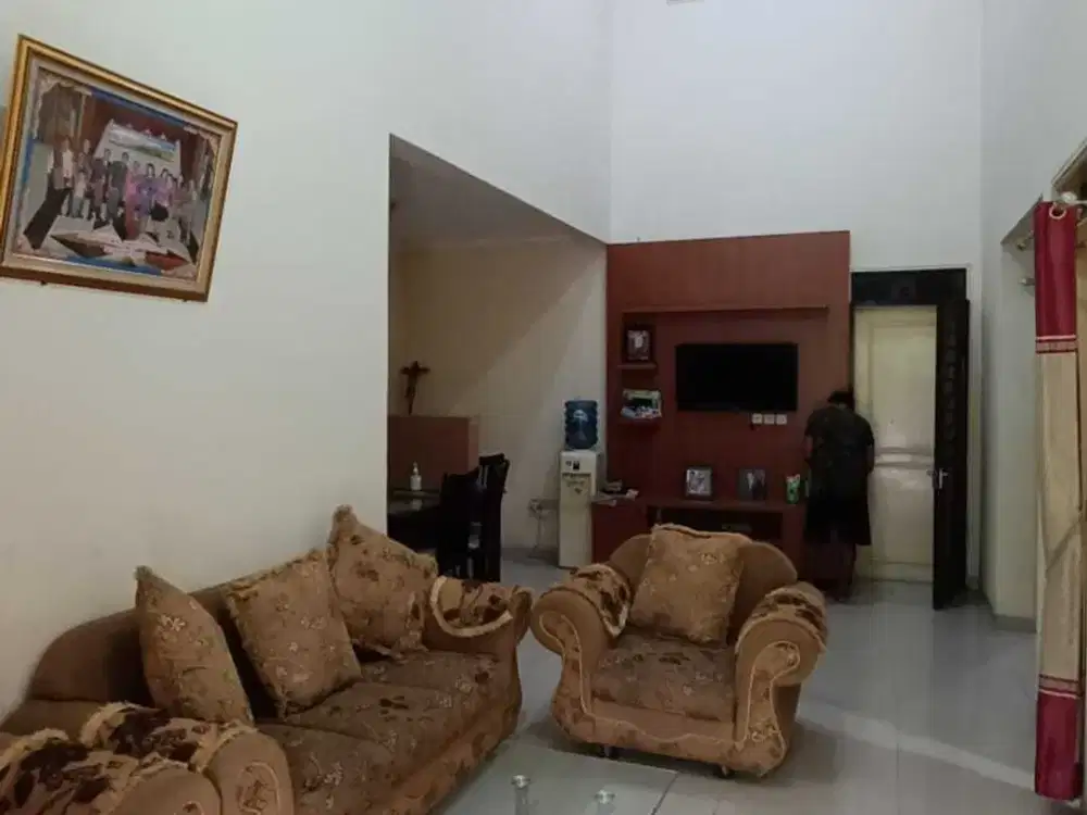 Rumah Di Daerah Perumahan Metland Cakung Jakarta Timur