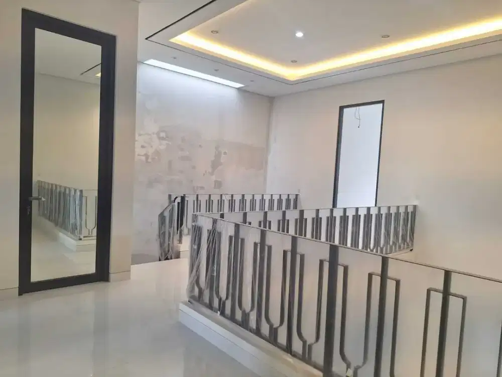 Rumah Baru Darmo Permai Selatan 2 Lantai Murah Minimalis