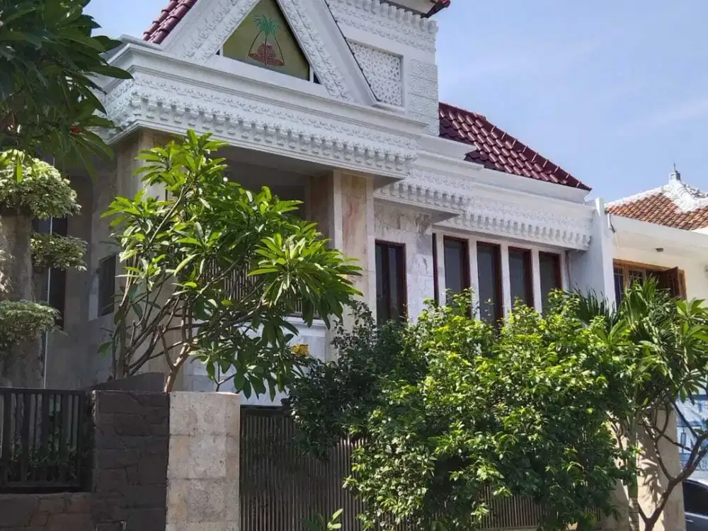 Jual Rugi Rumah Pakuwon Indah Murah SHM Depan Pakuwon Mall