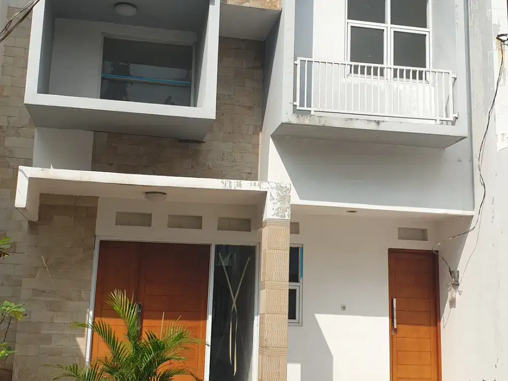 RUMAH MEWAH 2 Lantai di Kota Bekasi  READY & BISA KPR