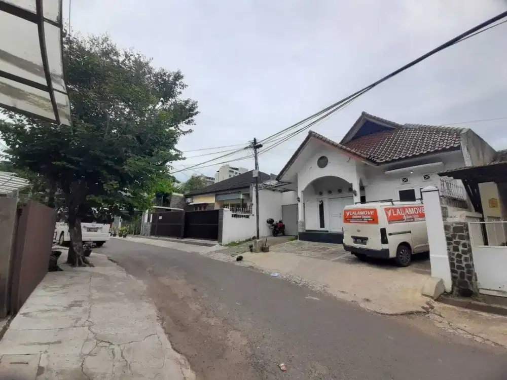 DIJUAL RUMAH SAYAP RIAU PUSAT KOTA BANDUNG DIBAWAH PASAR