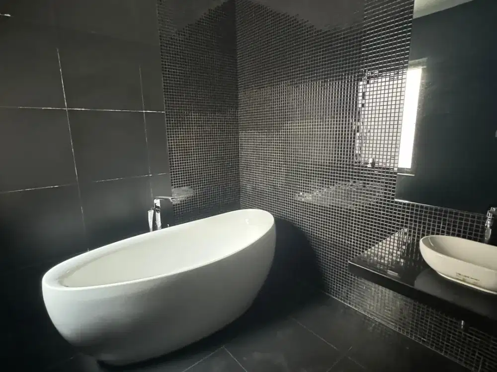 Rumah Graha Famili 15M Nego SHM Bagus Murah Full AC