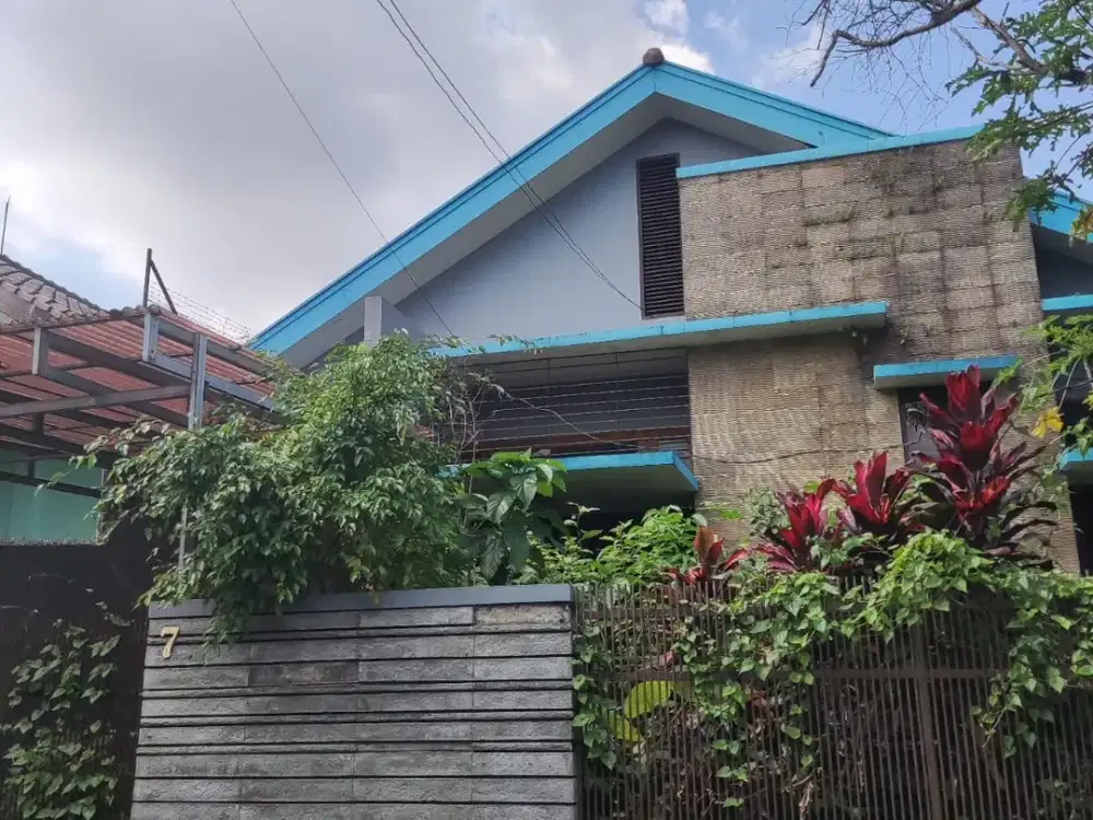 Bigor. Kota.  Rmh.  Besar.  View. Gunung. Salak