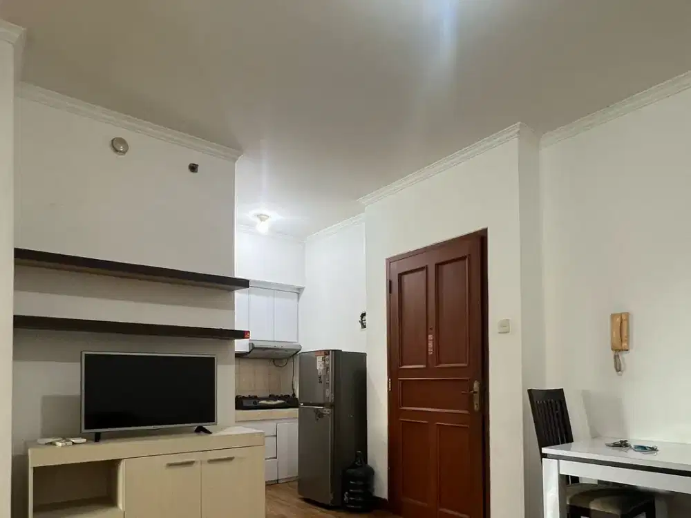 Disewakan 2 Kamar Apartemen Gading Mediterania Furnish TERMURAH Bagus