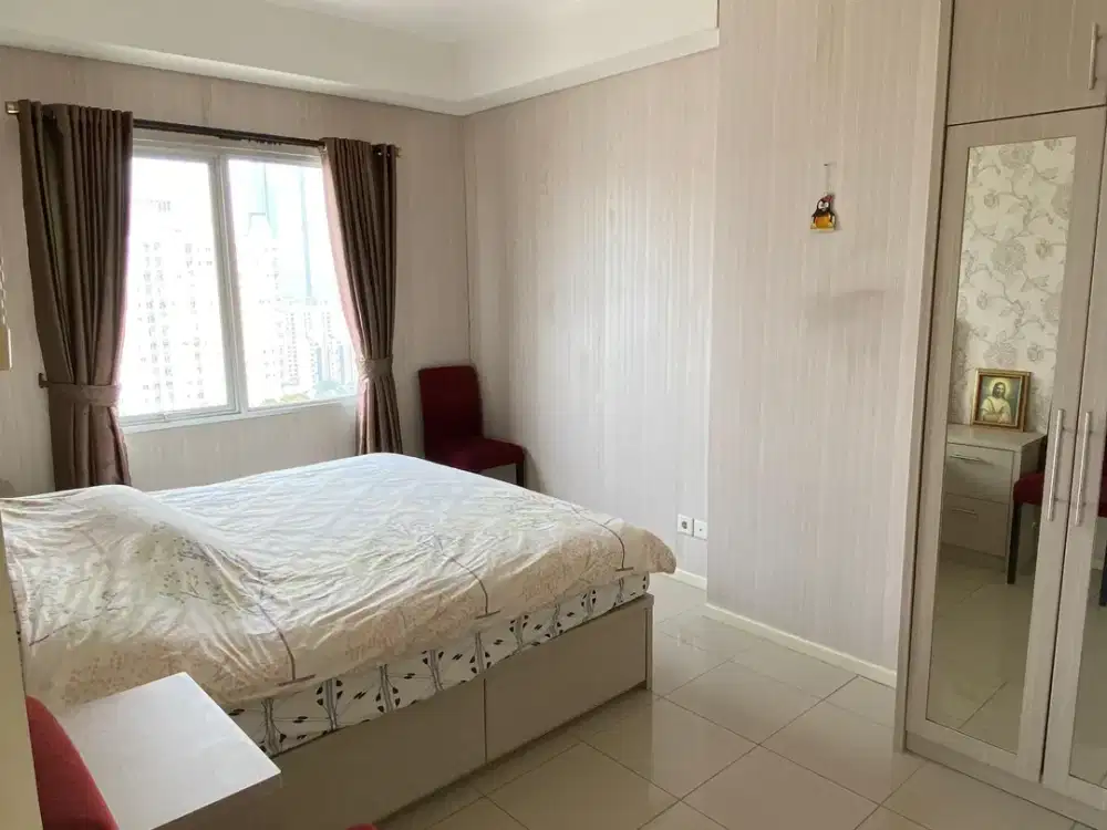 Jual Apartemen Cosmo Terrace 2 BR Full Furnished dekat Grand Indonesia