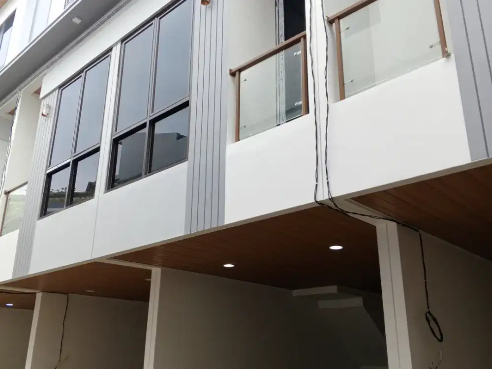 Dijual Rumah Toko Baru Minimalis Modern 2Lt di Kedung Halang Bogor