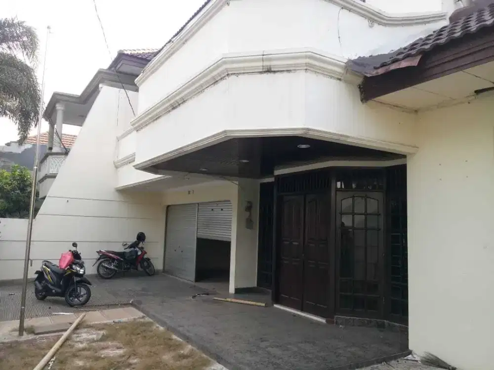 Di Jual Rumah Cempaka Putih, 2Lantai, Hadap Timur, Dkt Jl. Cemput Raya