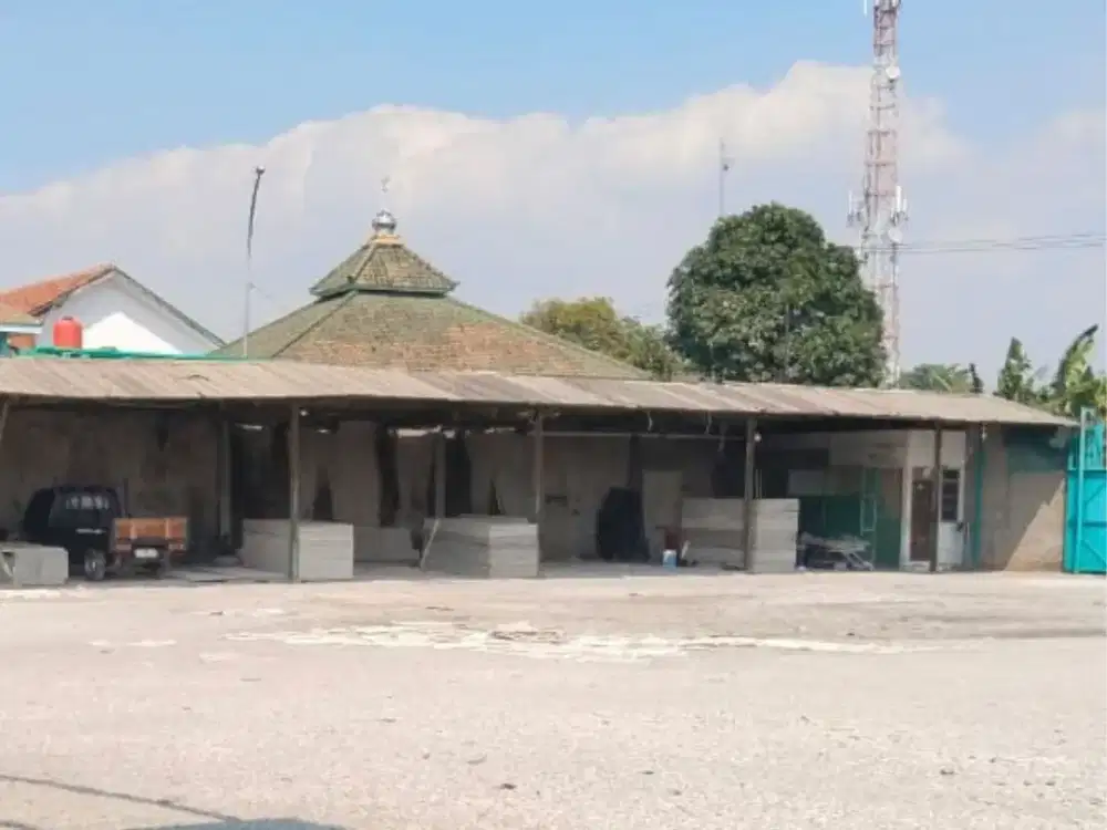 Gudang Siap Pakai di Cirebon – Tembok 4 Meter, Akses Kontainer Masuk