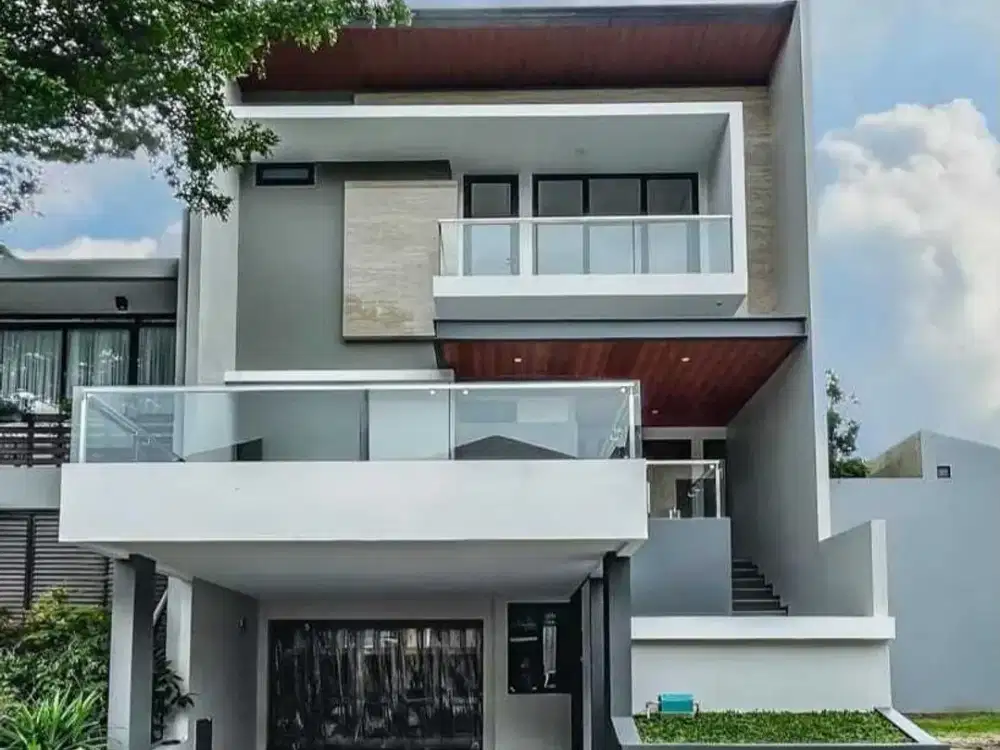 Rumah baru 3 Lantai The Green BSD
