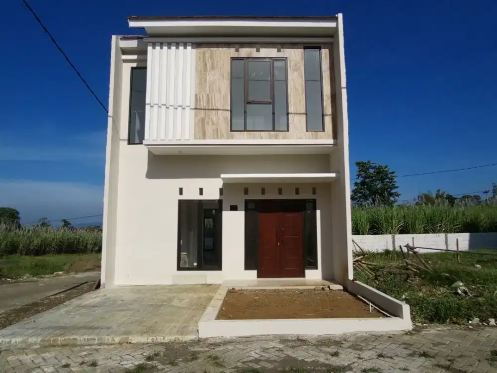Rumah 2 Lantai luas 90 di Karangploso, 1 menit dari jalan raya Karlos