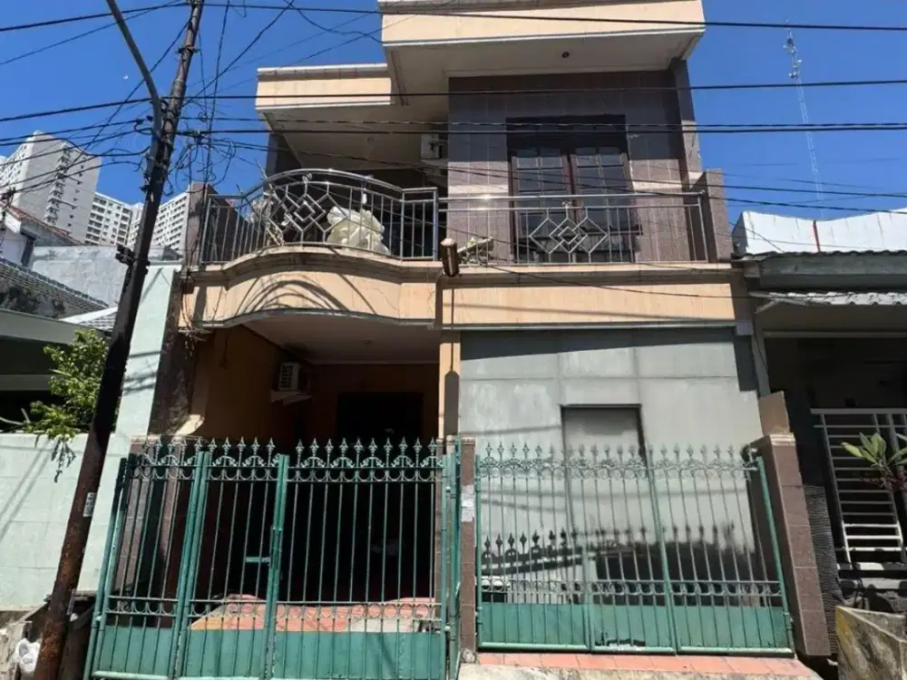 Djual Rumah Simpang Darmo Permai Selatan Strategis Siap Huni