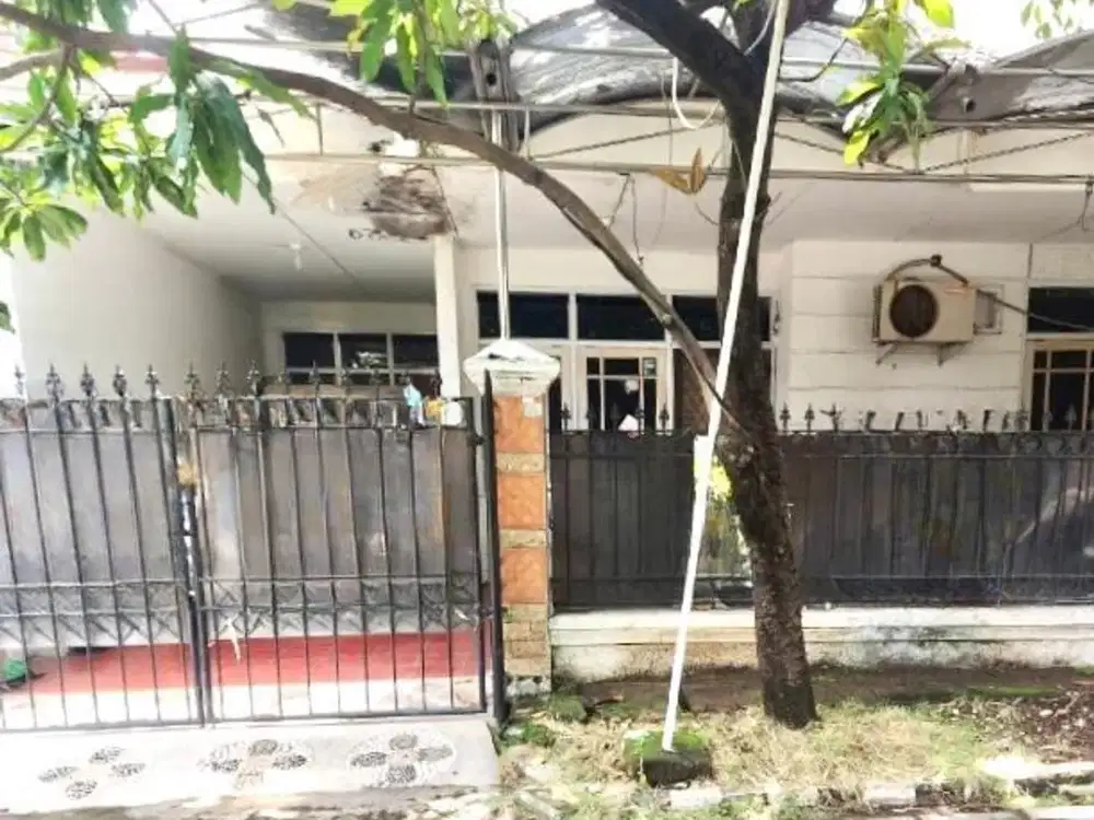 Dijual Rumah Strategis Rungkut Mapan di Surabaya
