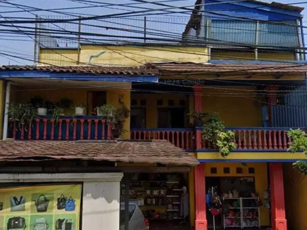 Dijual Rumah SHM 3 Lantai Luas 280 m di Tapos Depok