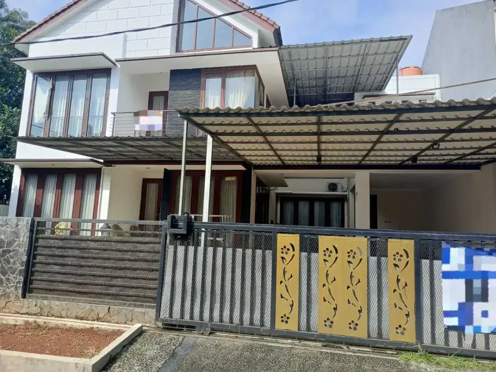 Dijual Rumah Bagus Luas 450 m Strategis Siap Huni di Citragran Cibubur