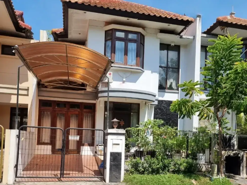 rumah graha famili dekat citraland wiyung pakuwon indah