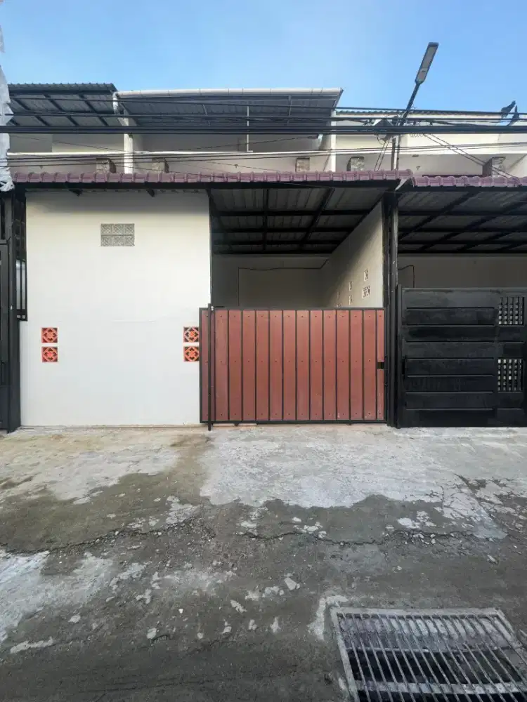 RUMAH CANTIK 2 LANTAI NUANSA JAVA DI KAPTEN MUSLIM