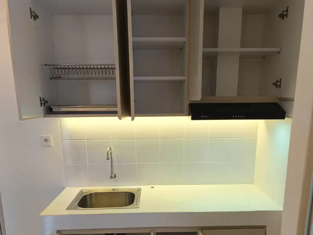 Disewakan 3br apartemen tokyo riverside pik 2 semi furnished