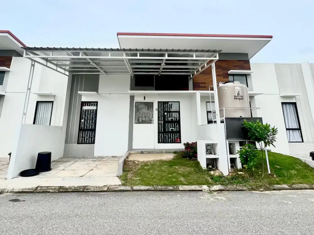 DIJUAL CEPAT RUMAH CENTRAL RAYA TIBAN BATAM FULL RENOVASI CANTIK