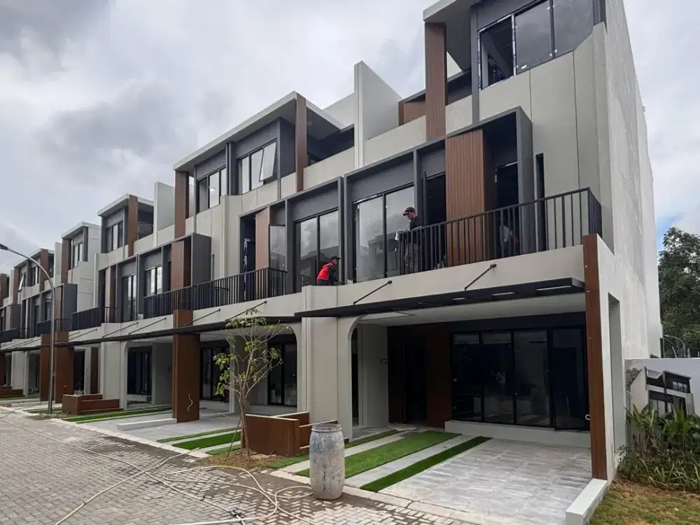 Rumah Baru di Jakarta Barat Dekat TOLL lalu Rumah Sakit juga Pasar