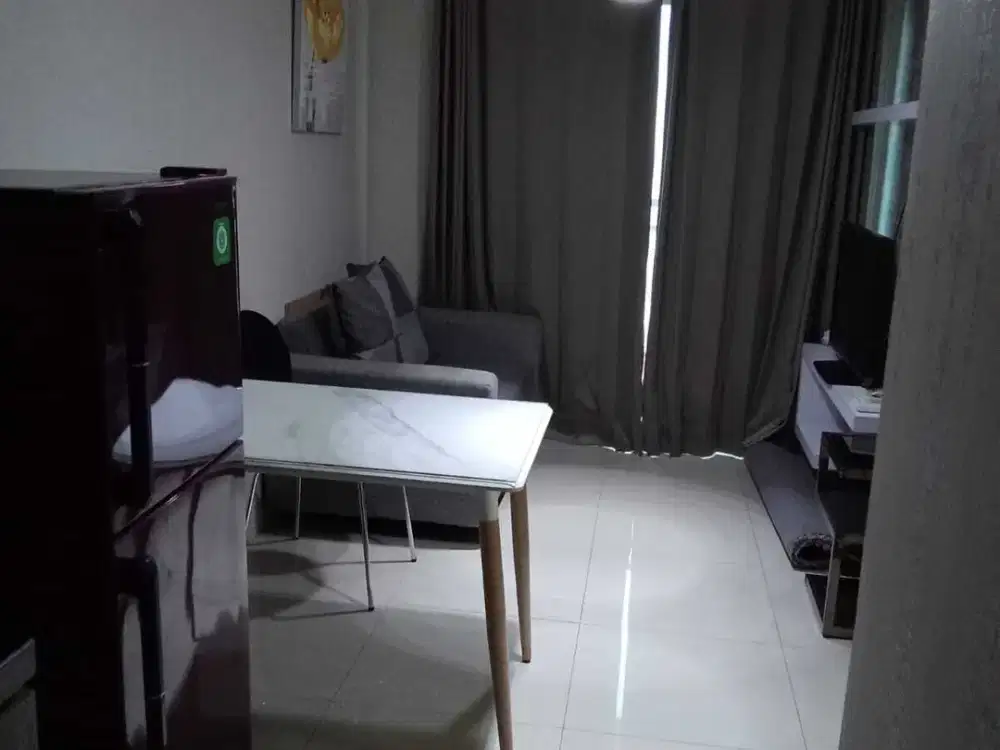 JUAL APARTMENT TANGLIN 2 BEDROOM FULL FURNISH MURAH