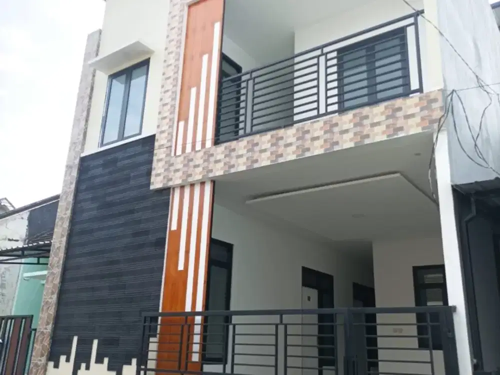 Rumah kos saxofone dkt bumi palapa bunga vinolia kembang kertas dinoyo