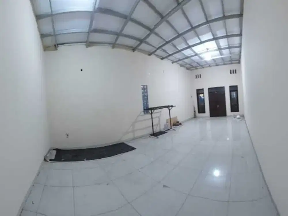 Disewakan Ruko Toko Tempat Usaha Lenteng Agung Raya Ramai Bagus