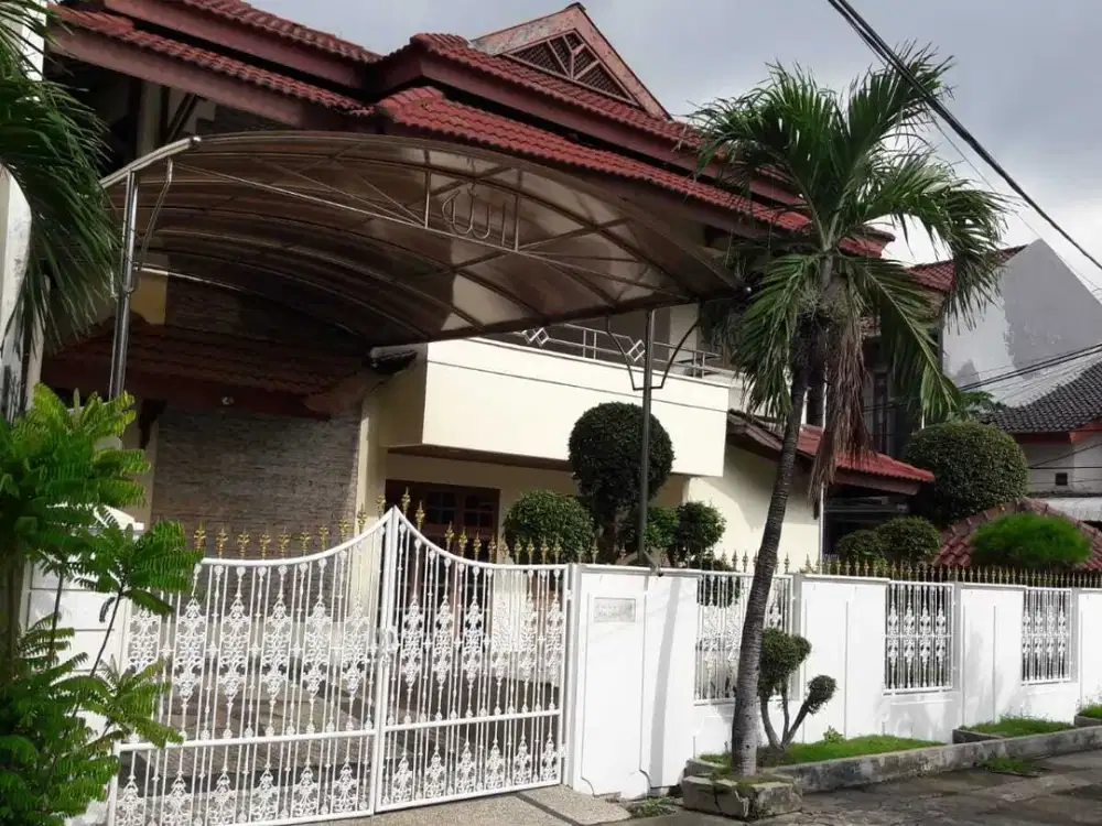 Dijual Rumah Hoek di Kelapa Sawit Kelapa Gading